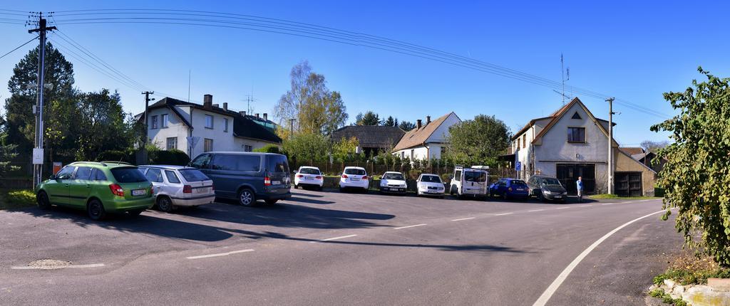 Penzion Na Pastousce Malsice Exterior photo